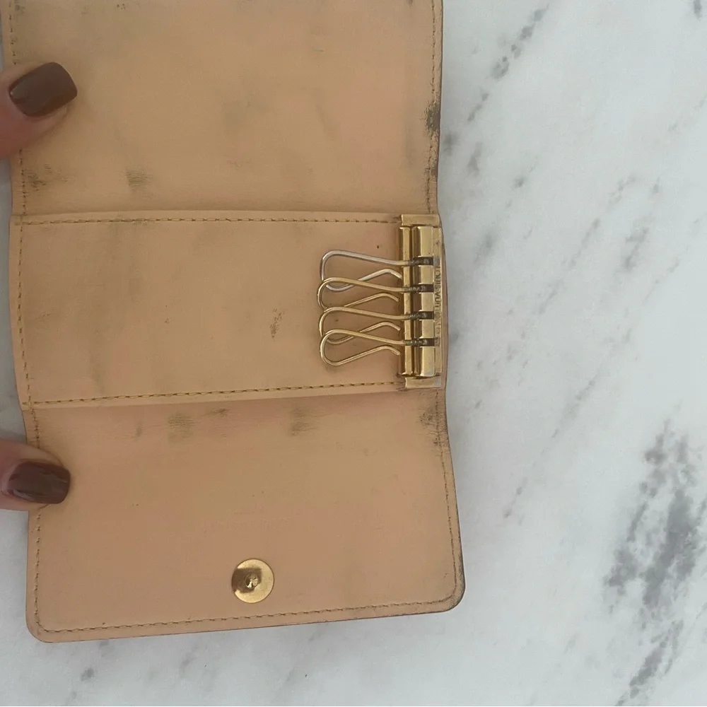 Louis Vuitton Key Holder